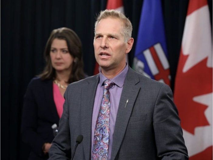 Alberta's Initiative: Implementing Hydrogen Blending and Modernizing Energy Market
