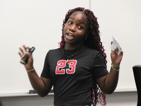 Students compete in college entrepreneurship contest Students compete in college entrepreneurship contest