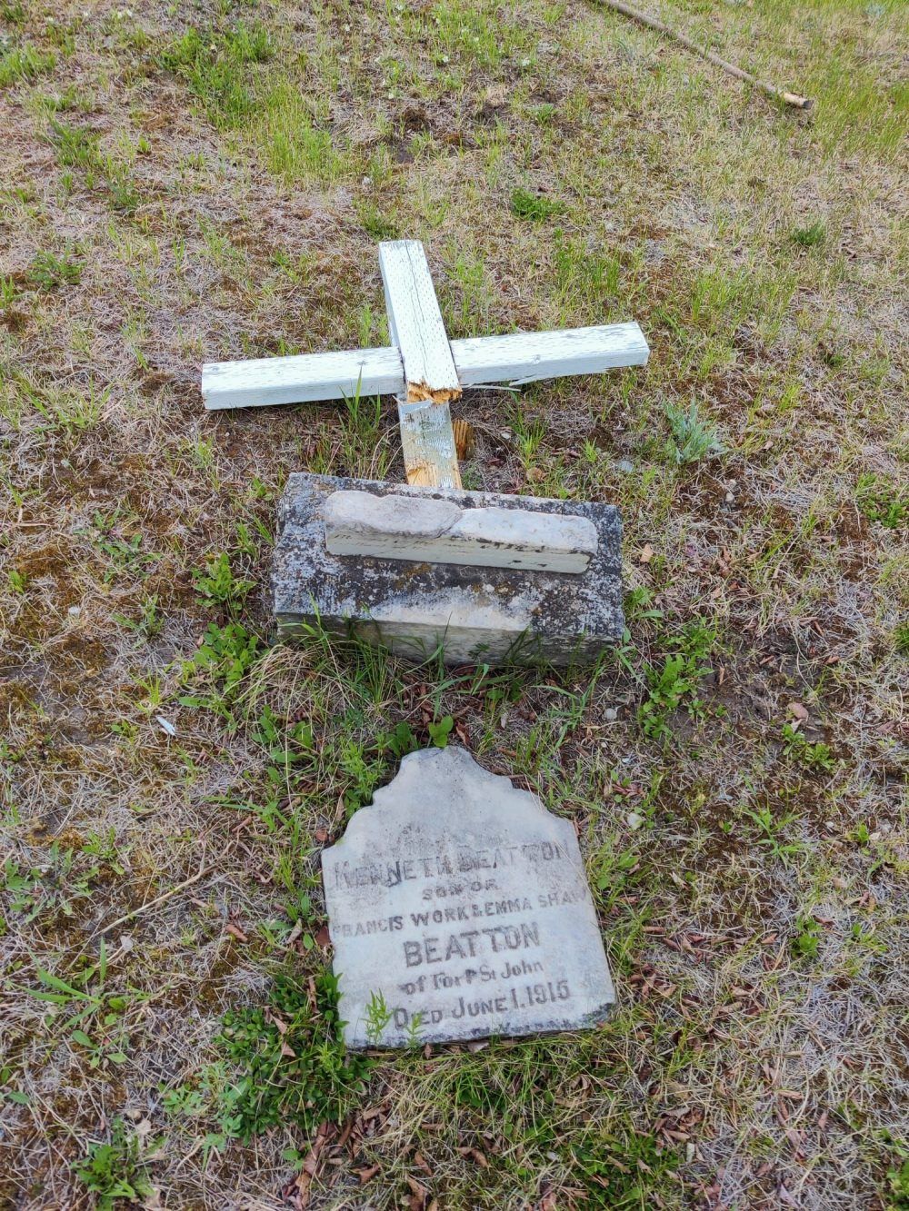 Letter to the Editor: Anglican graveyard in Peace River vandalized, crosses destroyed