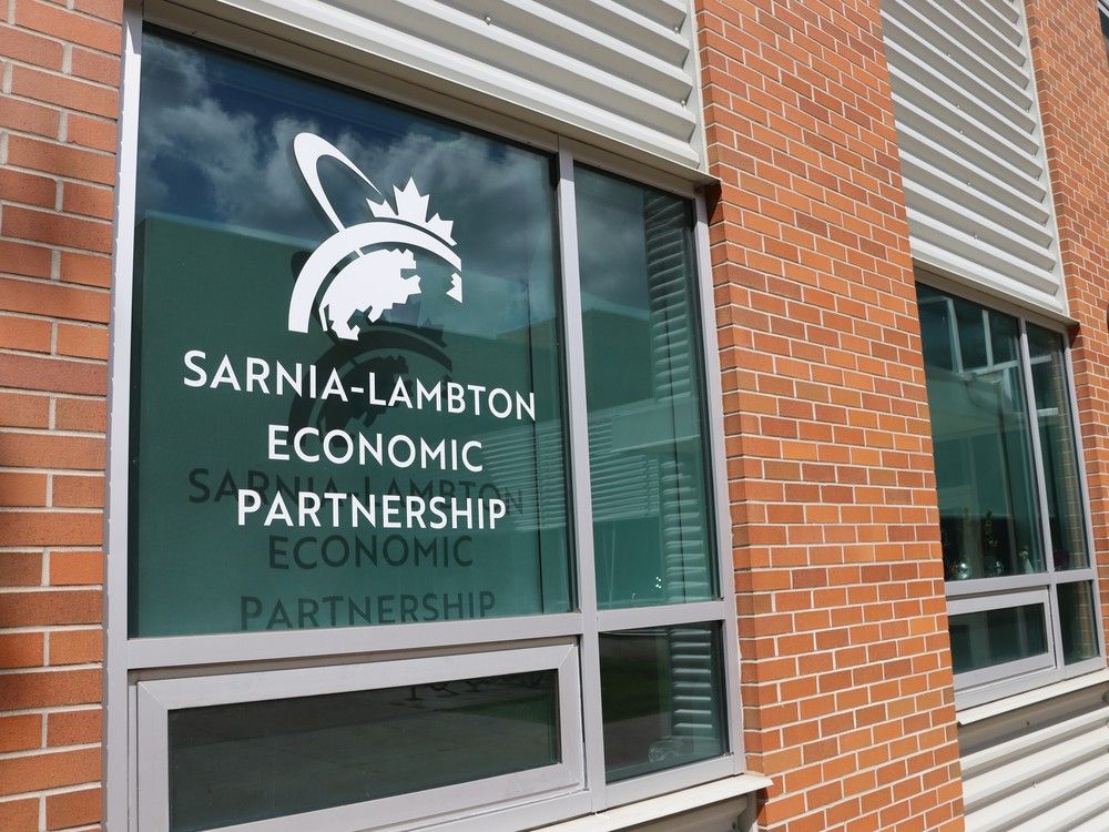 Sarnia-Lambton Economic Partnership program funds student businesses