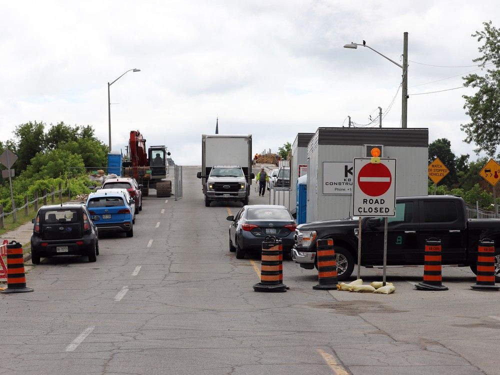 Brockville's William Street overpass construction ahead of schedule