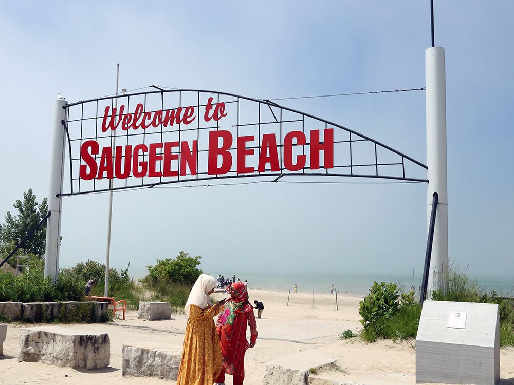 Saugeen First Nation changes iconic sign at Sauble on Canada Day