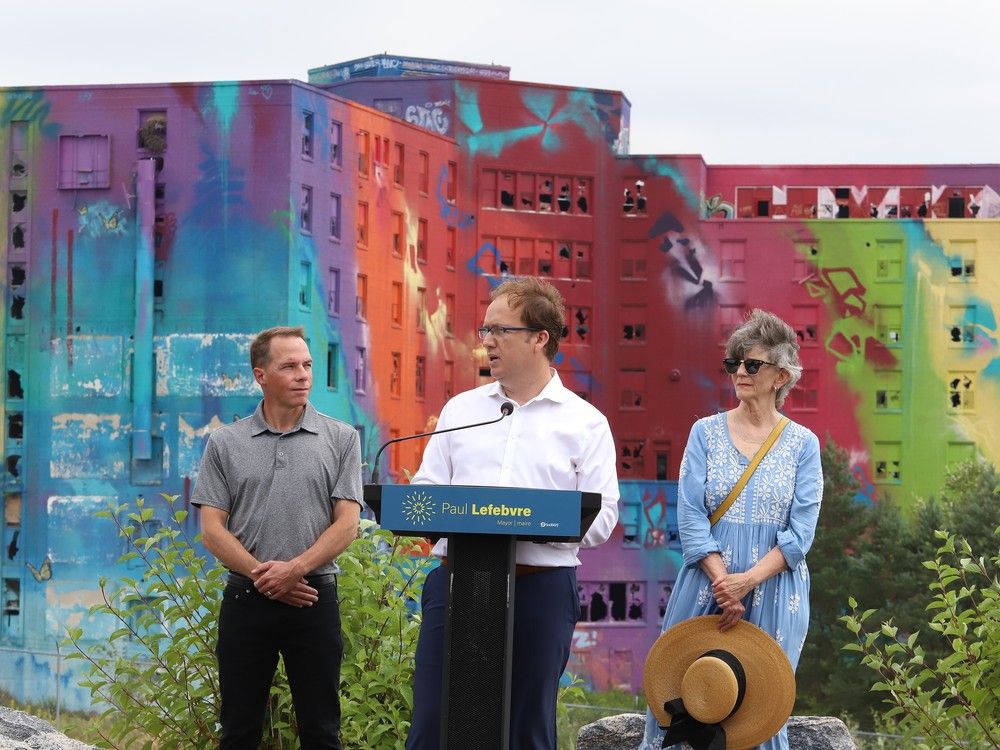 Developer gets go-ahead to take down Paris St. hospital