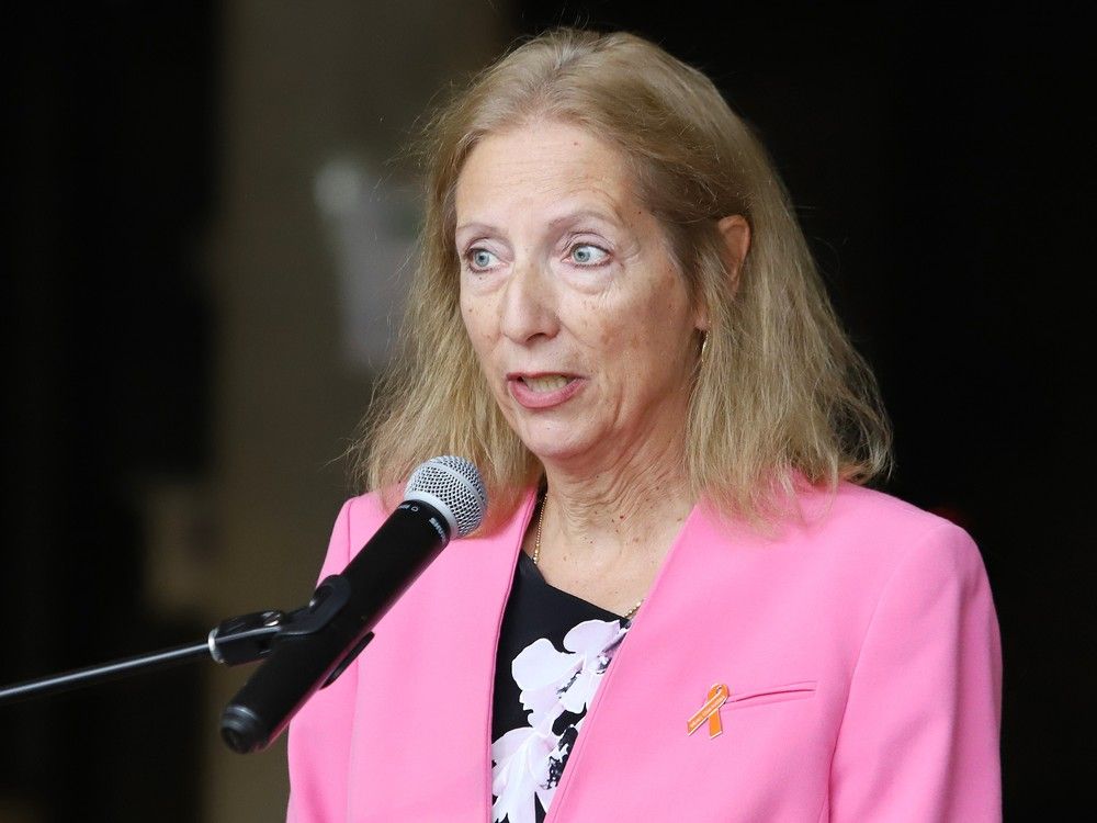 Remove HST on massage therapy, France Gelinas says