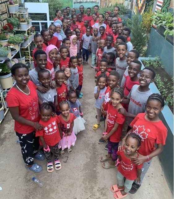 Happy Holidays in a Bag: Local flavours have a global Impact.