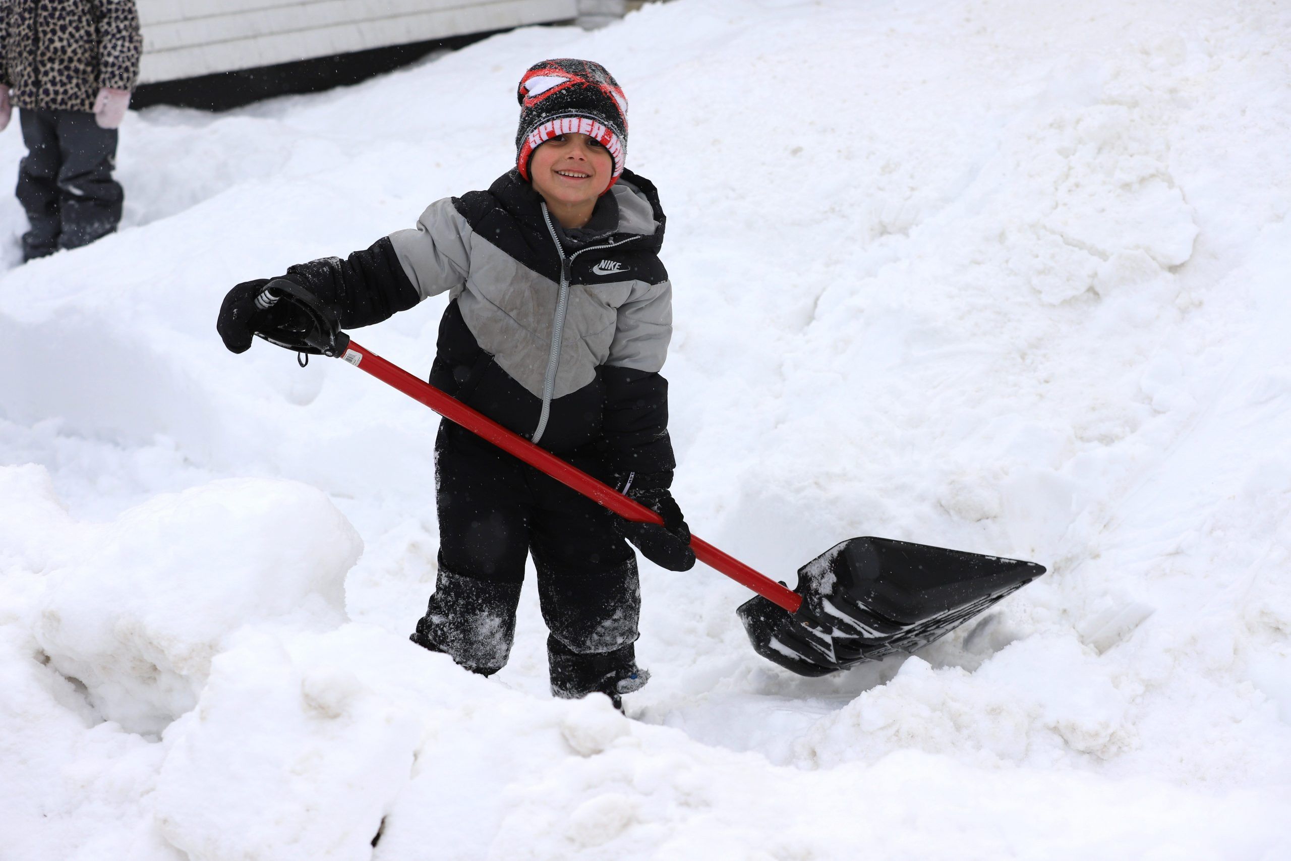 Brockville region digs out of large snowstorm