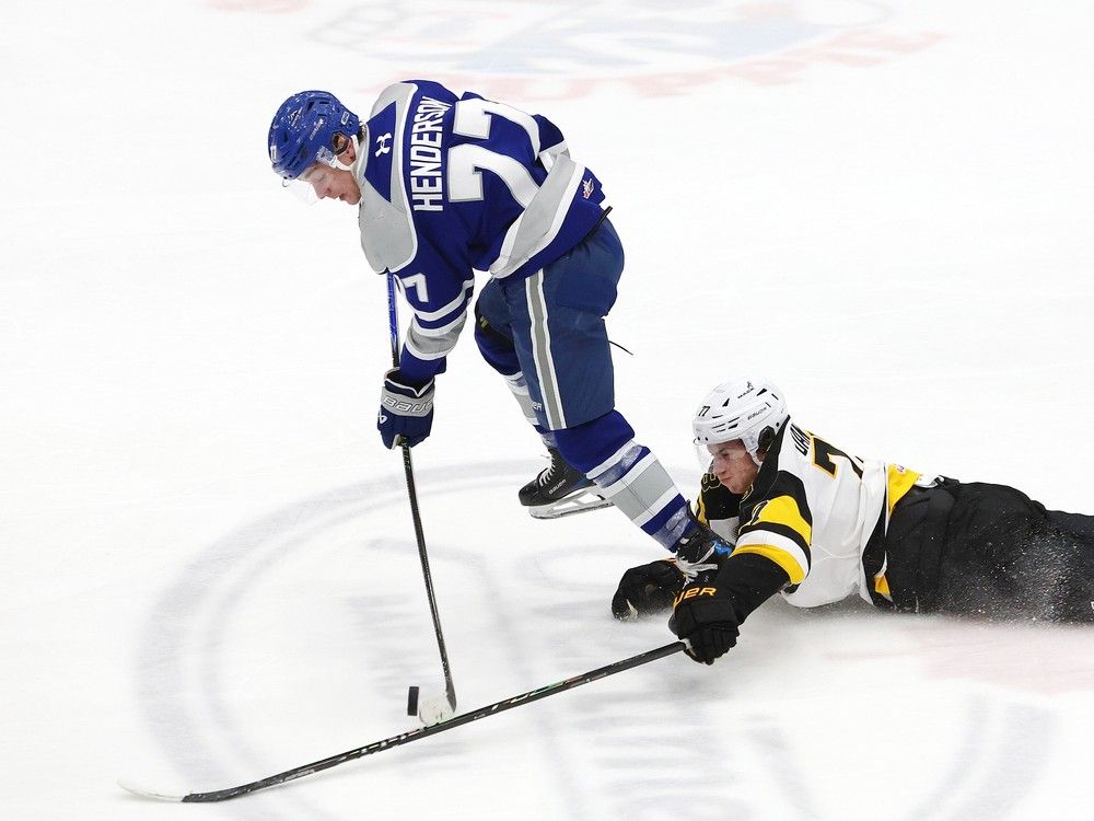 Wolves Bulldogs action