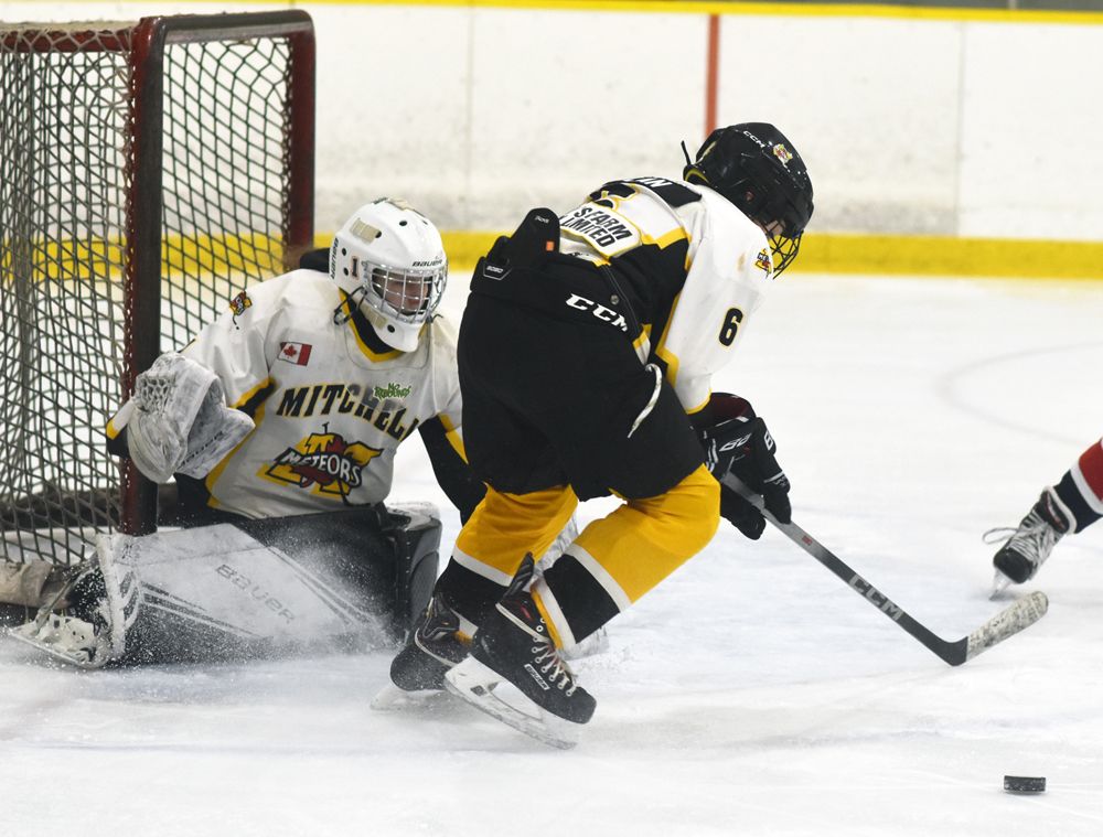 U13 LL Meteors run out of gas in Paris tournament final