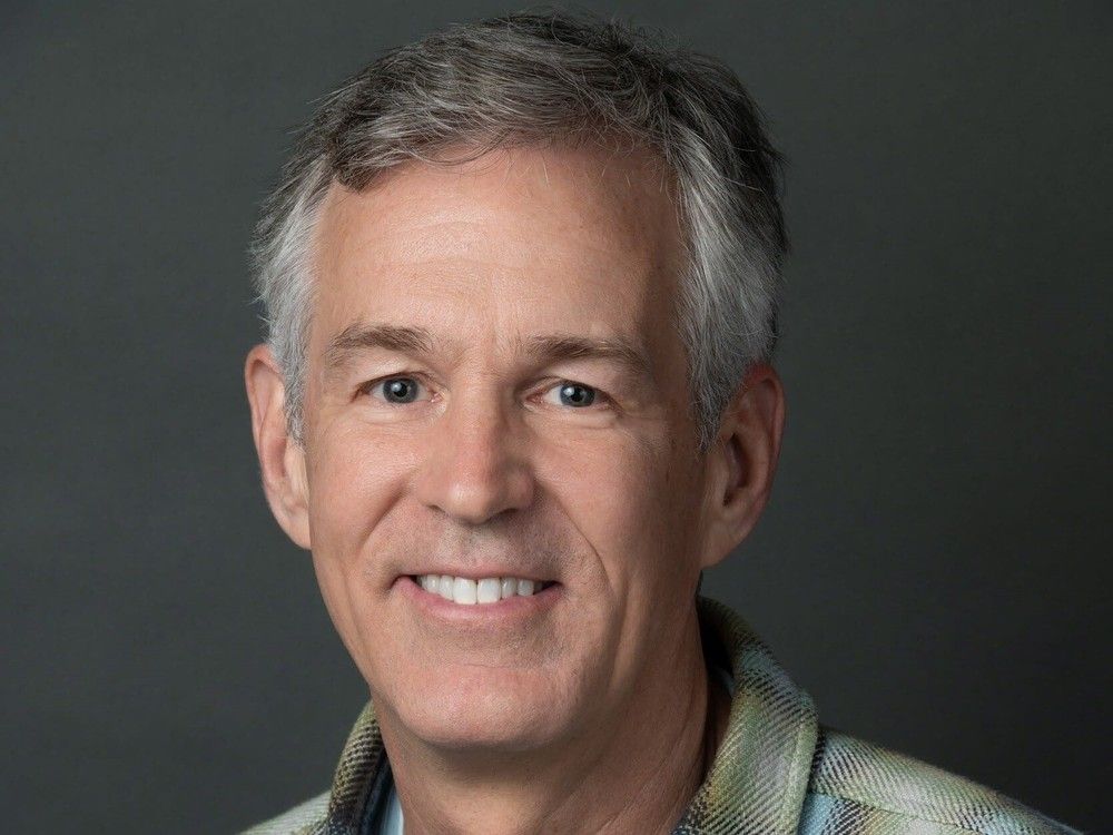 Kenneth Irving refutes contact with Epstein