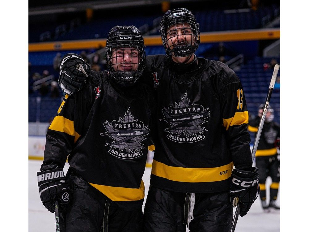 Artichuk reaches 100 points as Golden Hawks win seventh straight