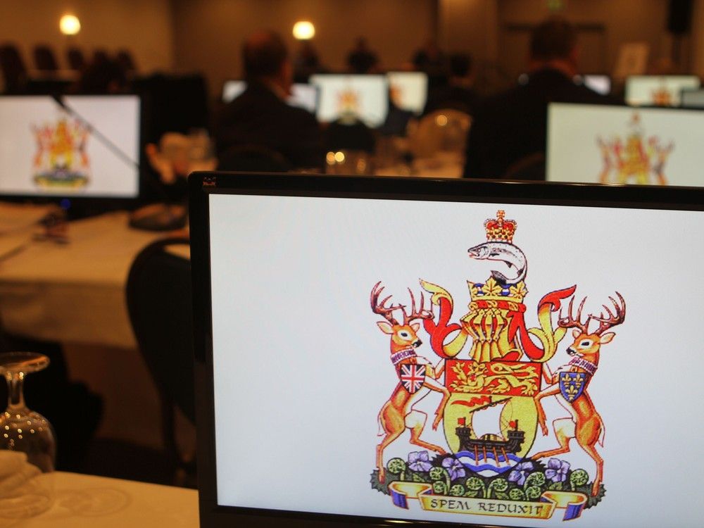 Holt’s original attempt to cut gas prices back up for debate