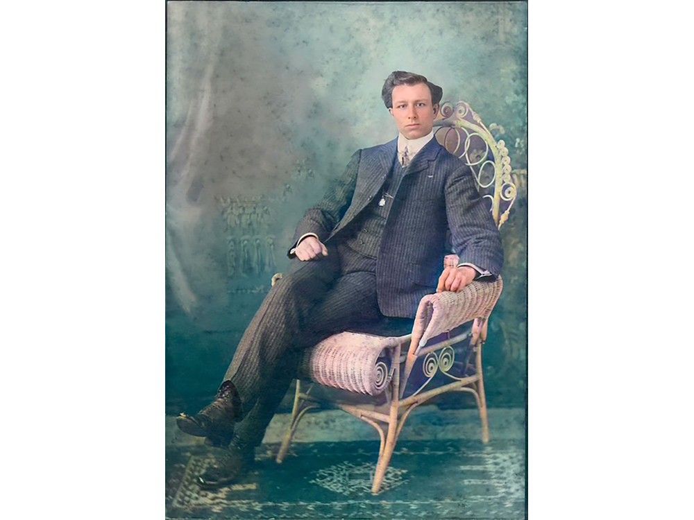 New book on Eastern Ontario antiques and folk art features the late William Loney of Prince Edward County