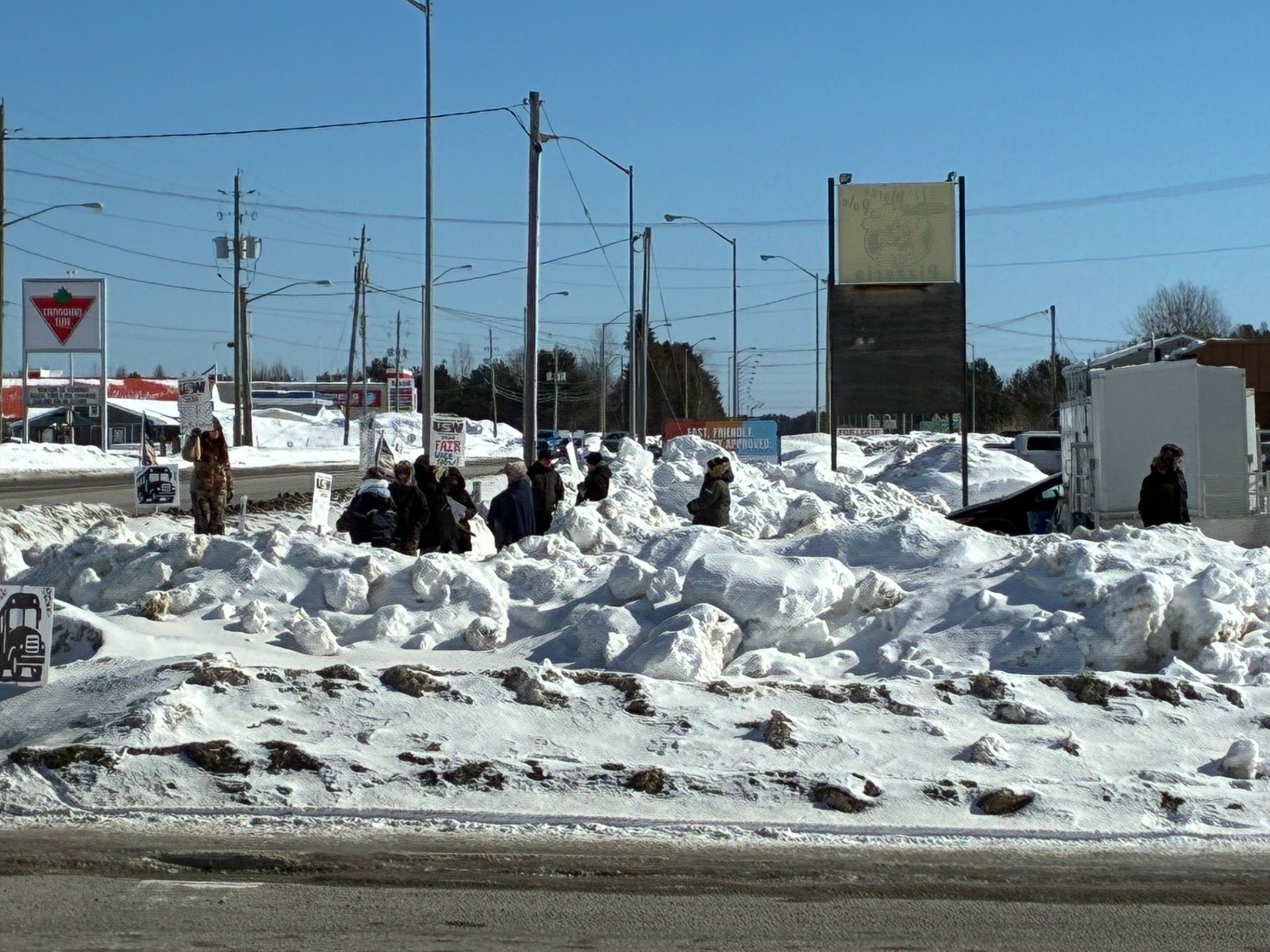 School bus company and drivers $1.10 per hour away from making a deal 