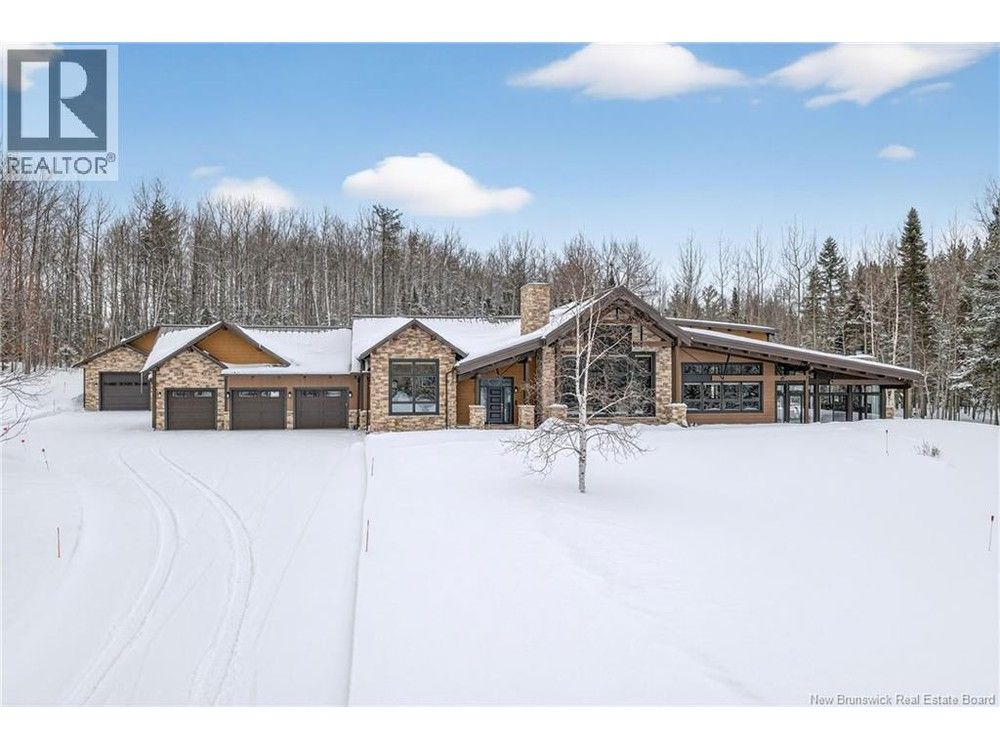 Dream Home: Timber-frame home spans 20 acres