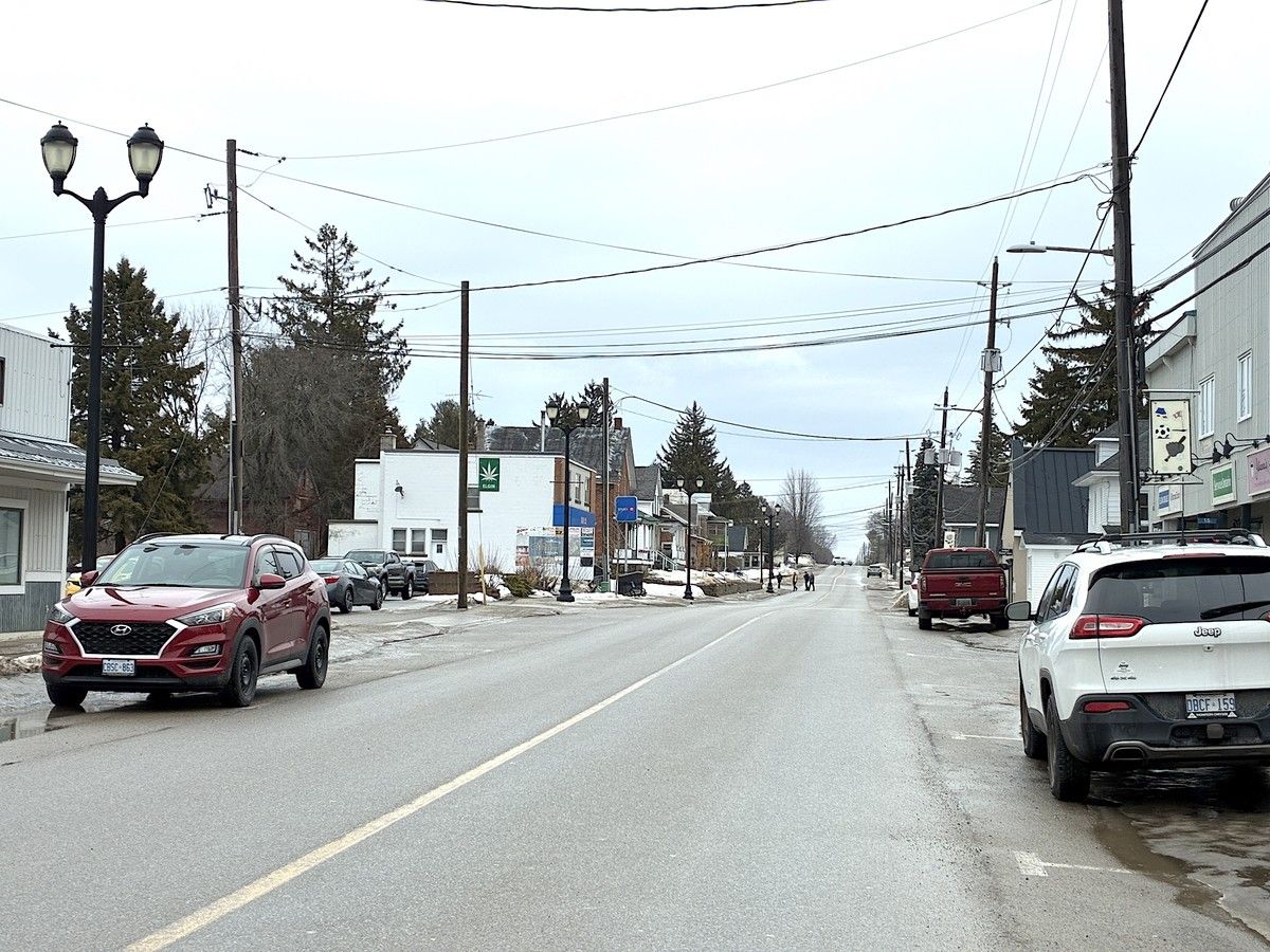 High-speed rail proposal sends chill through rural real estate market