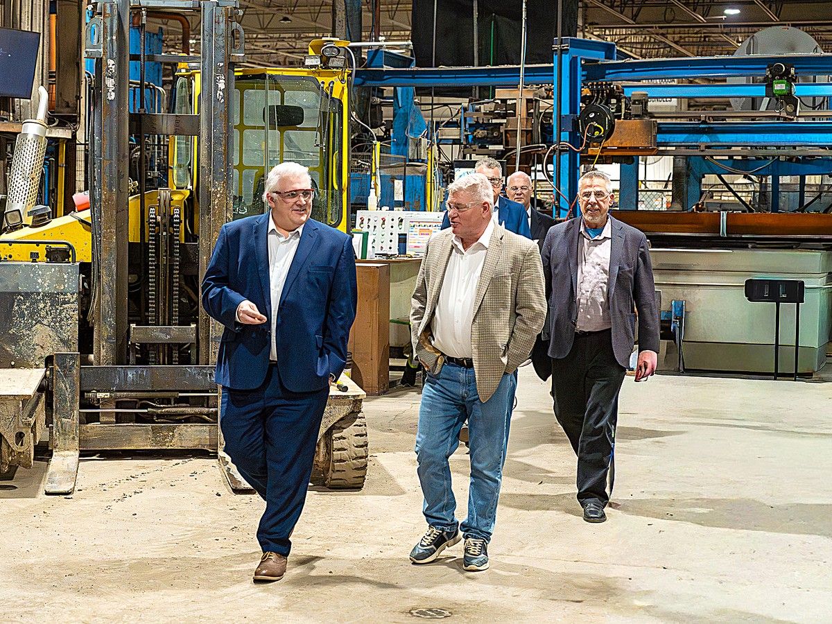 Dajcor officials discuss challenges facing aluminum industry with MPs