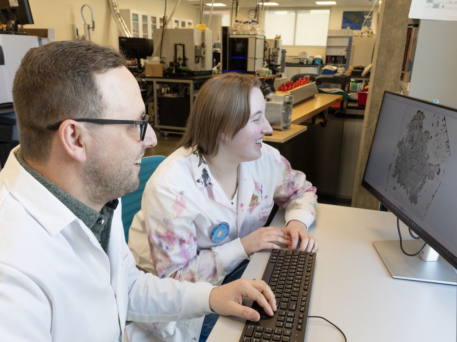 Technology developed at VIU takes aim at difficult-to-treat cancers