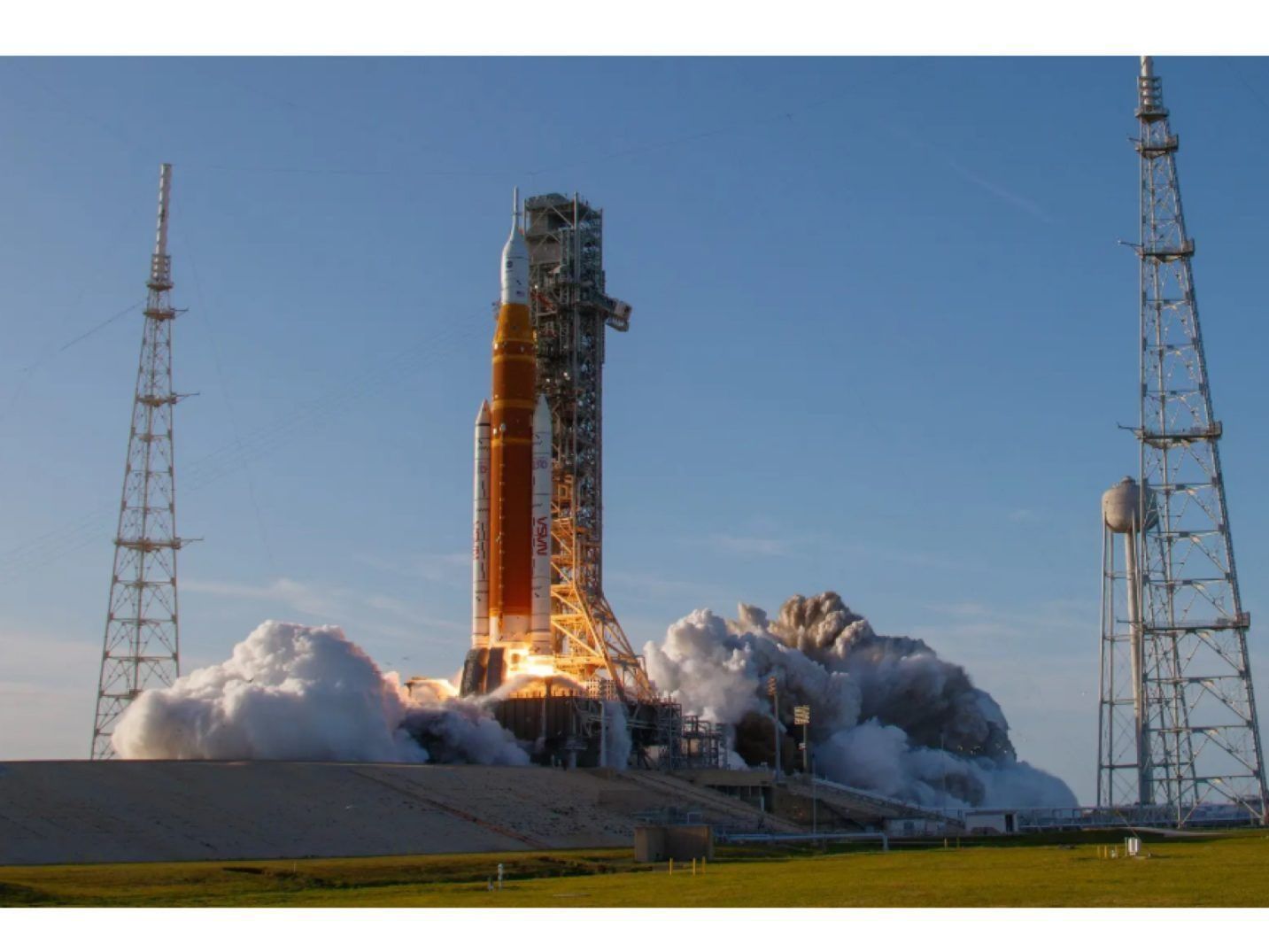 Local farmer's camera skills carry him to Artemis II launch: 'Mind-blowing'