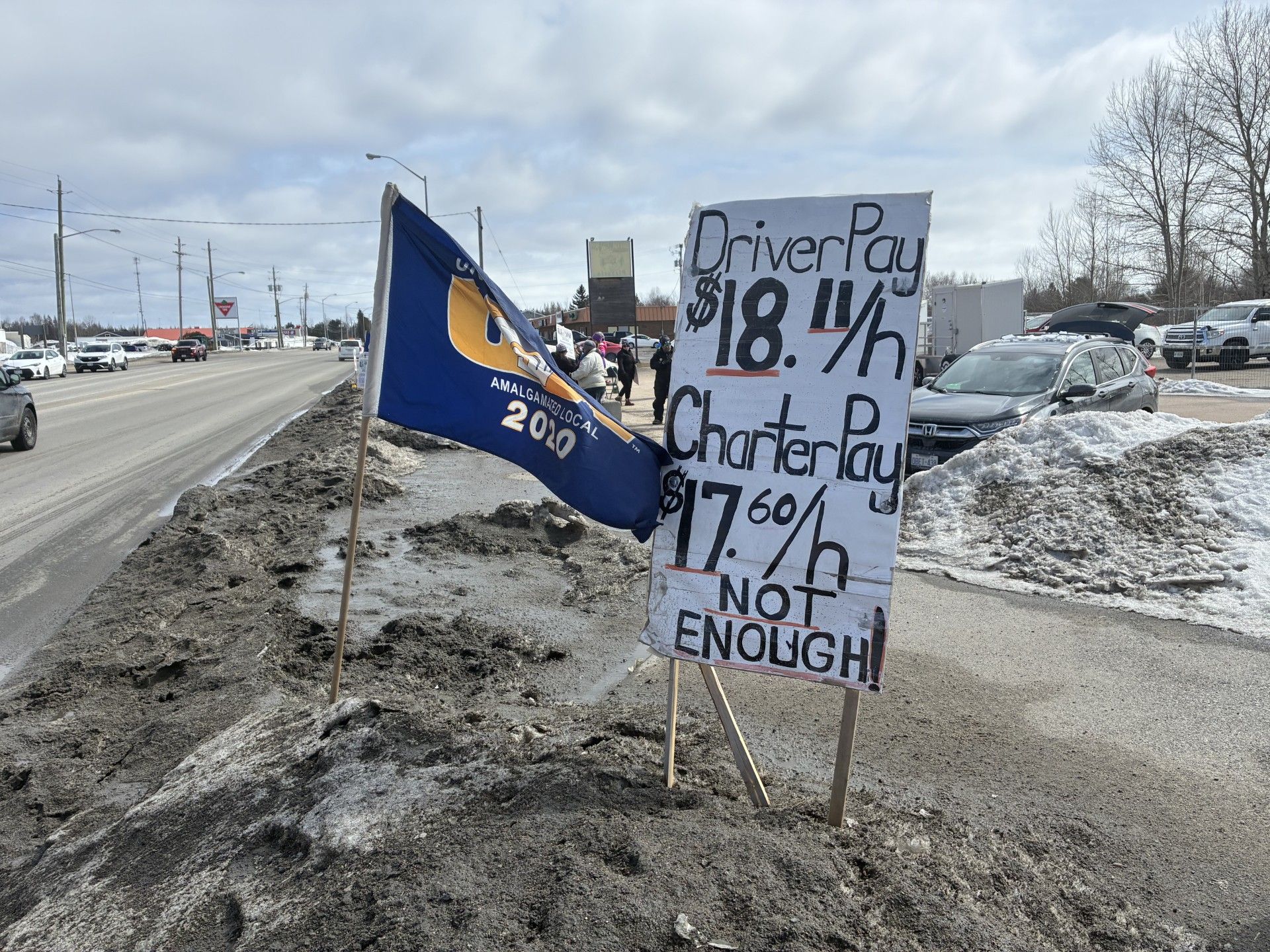 Alouette school bus drivers reject latest contract offer | North Bay Nugget