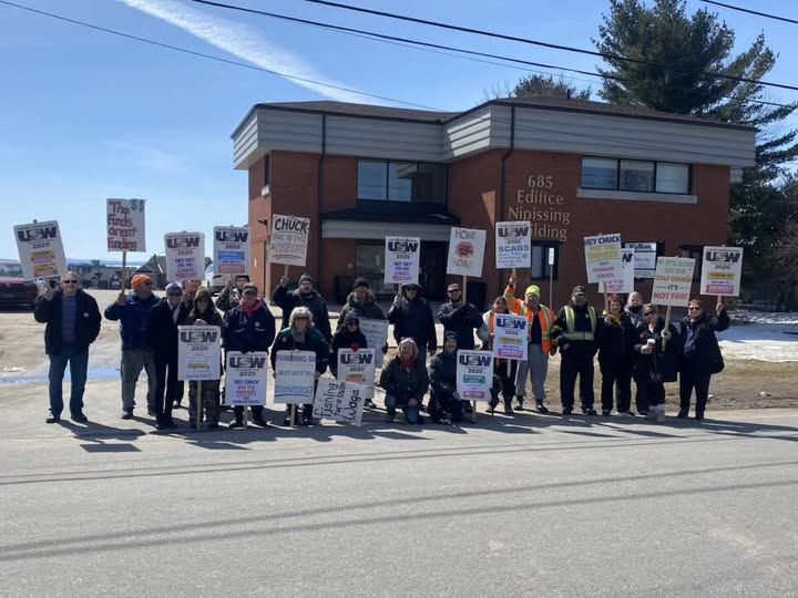 Alouette school bus drivers narrowly reject latest contract offer