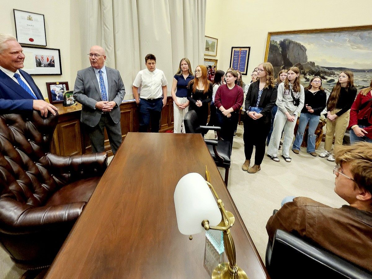Athens students meet premier in Queen's Park visit