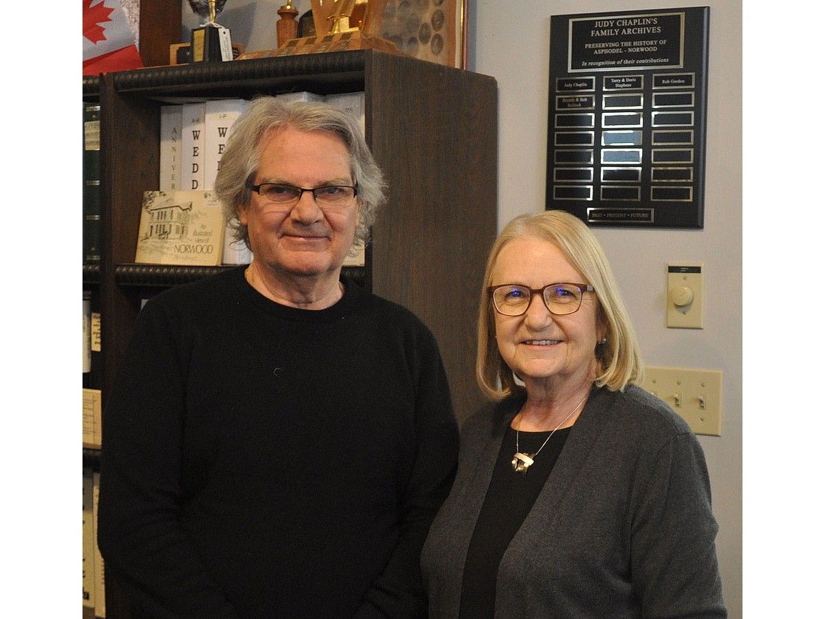 Honouring devotees of local history