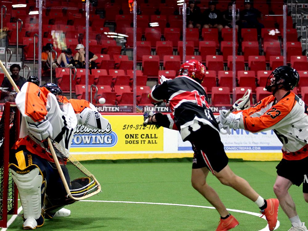 Sr. B North Stars edge previously undefeated Rivermen in OT