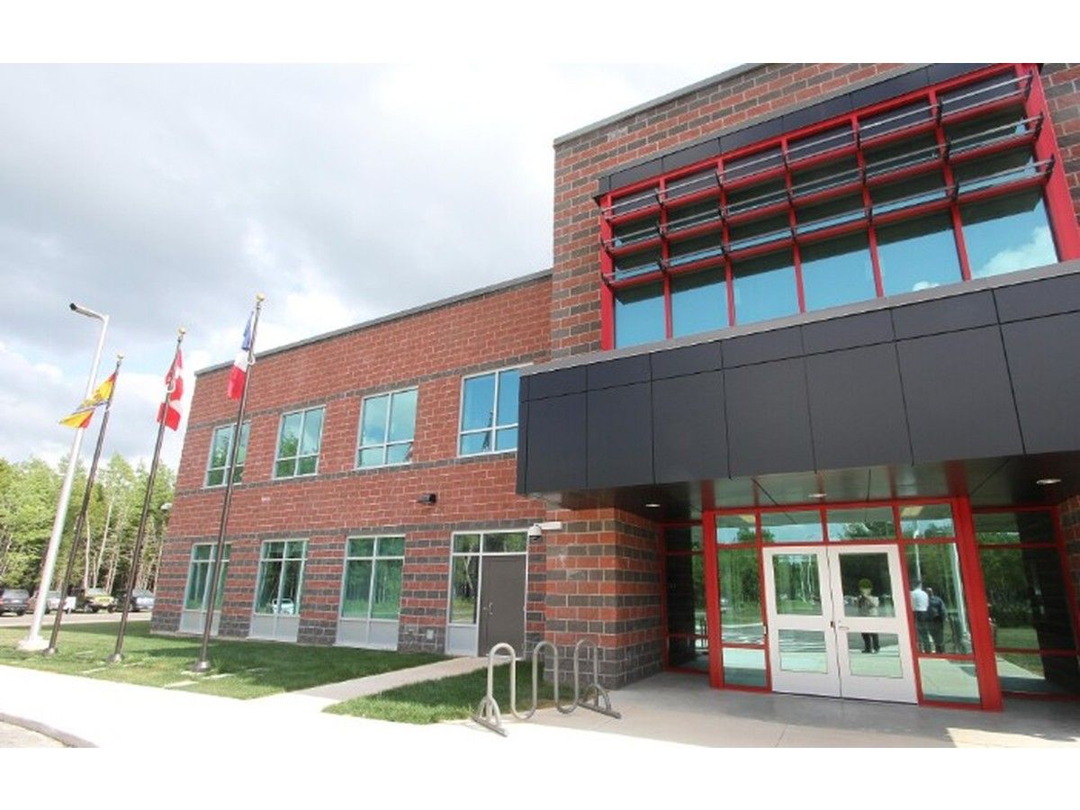 Offender charged with aiding inmate's jailbreak