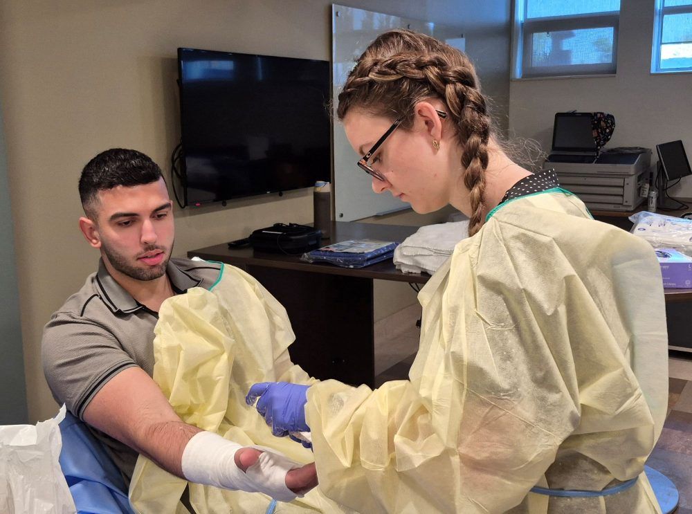 Medical students receive hands-on learning at CKHA