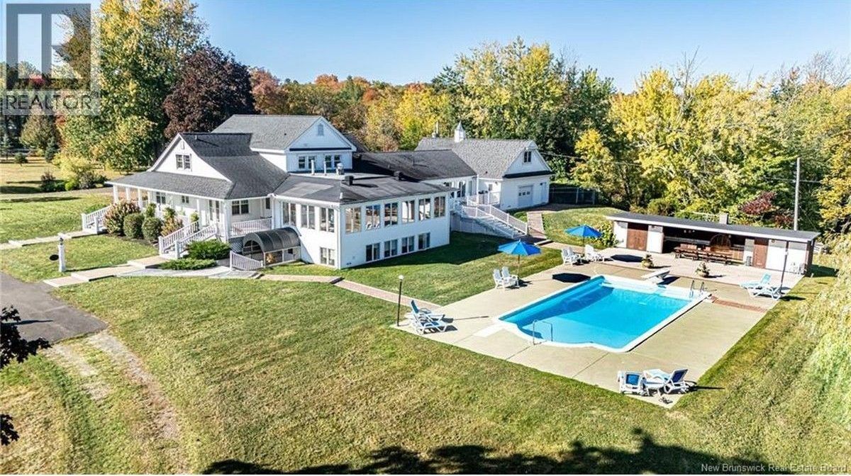 Dream Home: Waterfront estate spans 11 acres