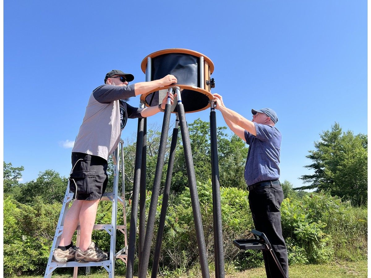 two me install a telescope