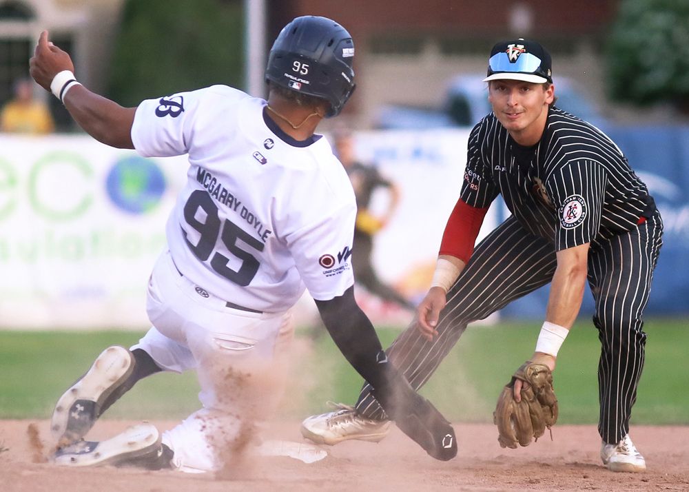 From an Astro to a Ranger, Texas drafts Mitchell minor ball grad Evan Morrison