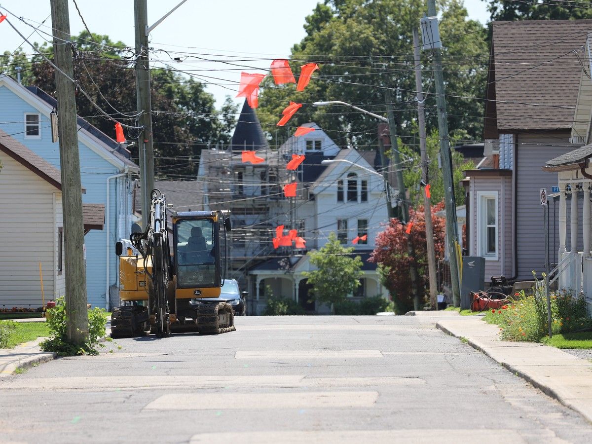 Construction work begins on Bartholomew Street in Brockville