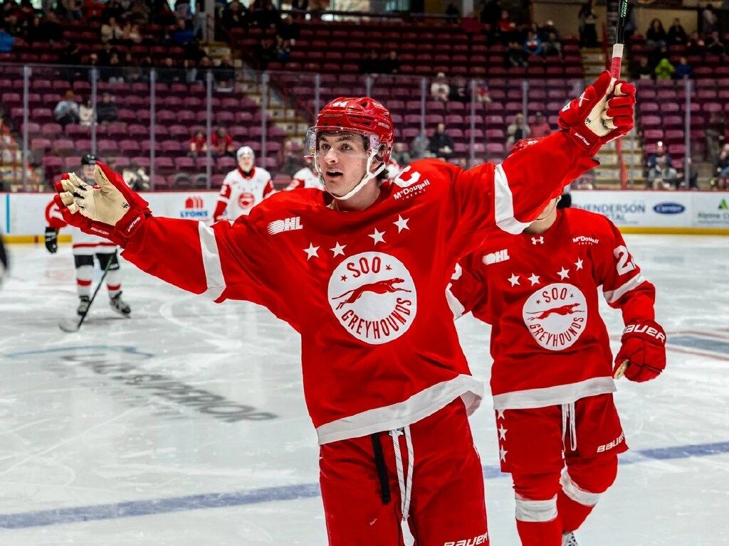 Soo Greyhounds seek ‘home-away-from-home' for players