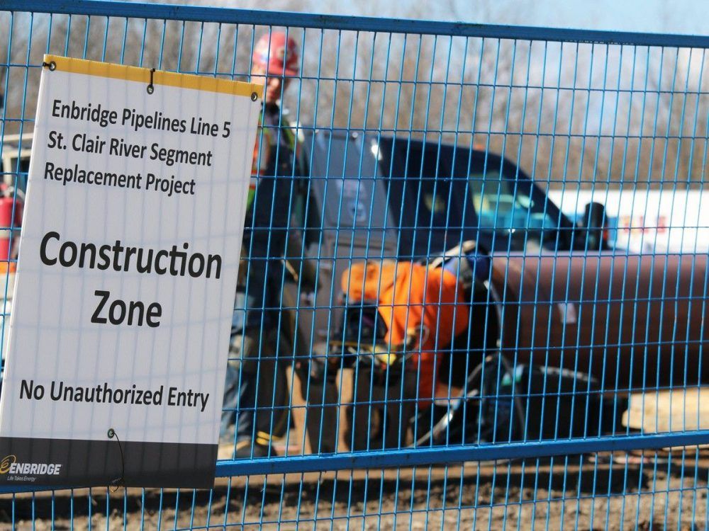 Plans for a tunnel for the Line 5 oil pipeline under the Straits of Mackinac have been approved by the U.S. Army Corps of Engineers.