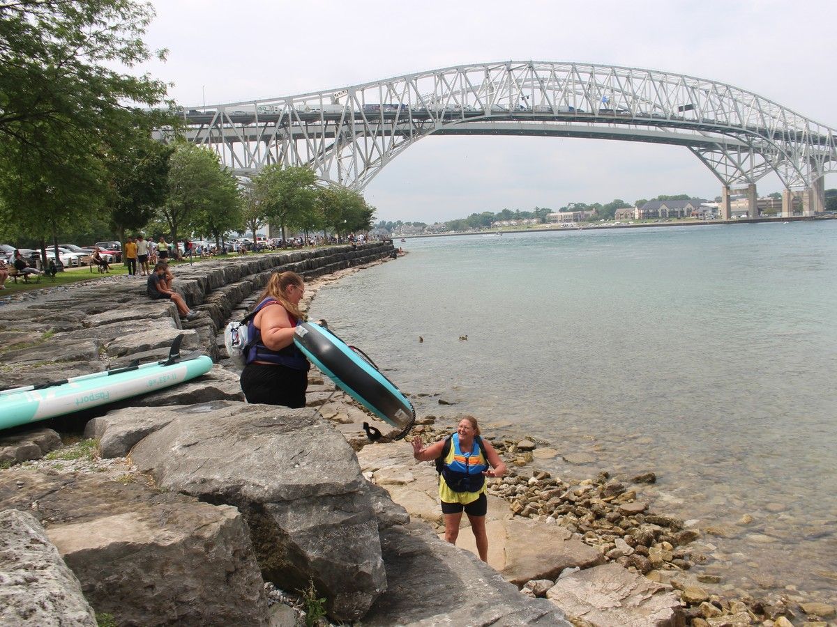 Coast guards in Canada and the U.S. said not to do it, but hundreds still left the shoreline Sunday for the St. Clair River float down.