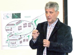 Renzo Silveri of Pinewood Park Drive Inc., talks to members of North Bay council's arena committee in November 2017. 
Nugget File Photo
