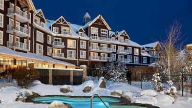 Hot tubs are large and inviting at this Blue Mountain sanctuary.