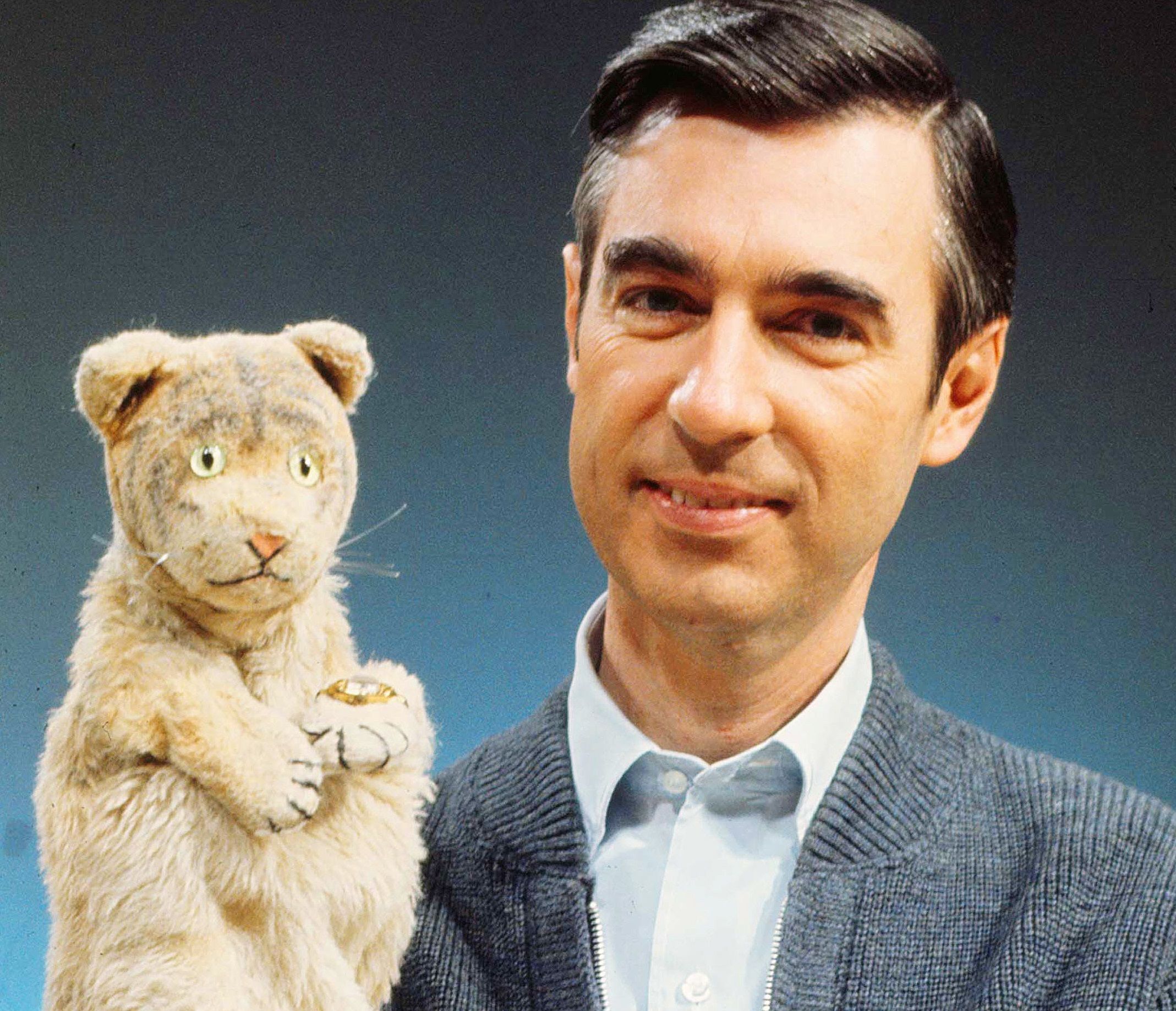 Books for Kids Mister Rogers' legacy highlighted in 2 new offerings