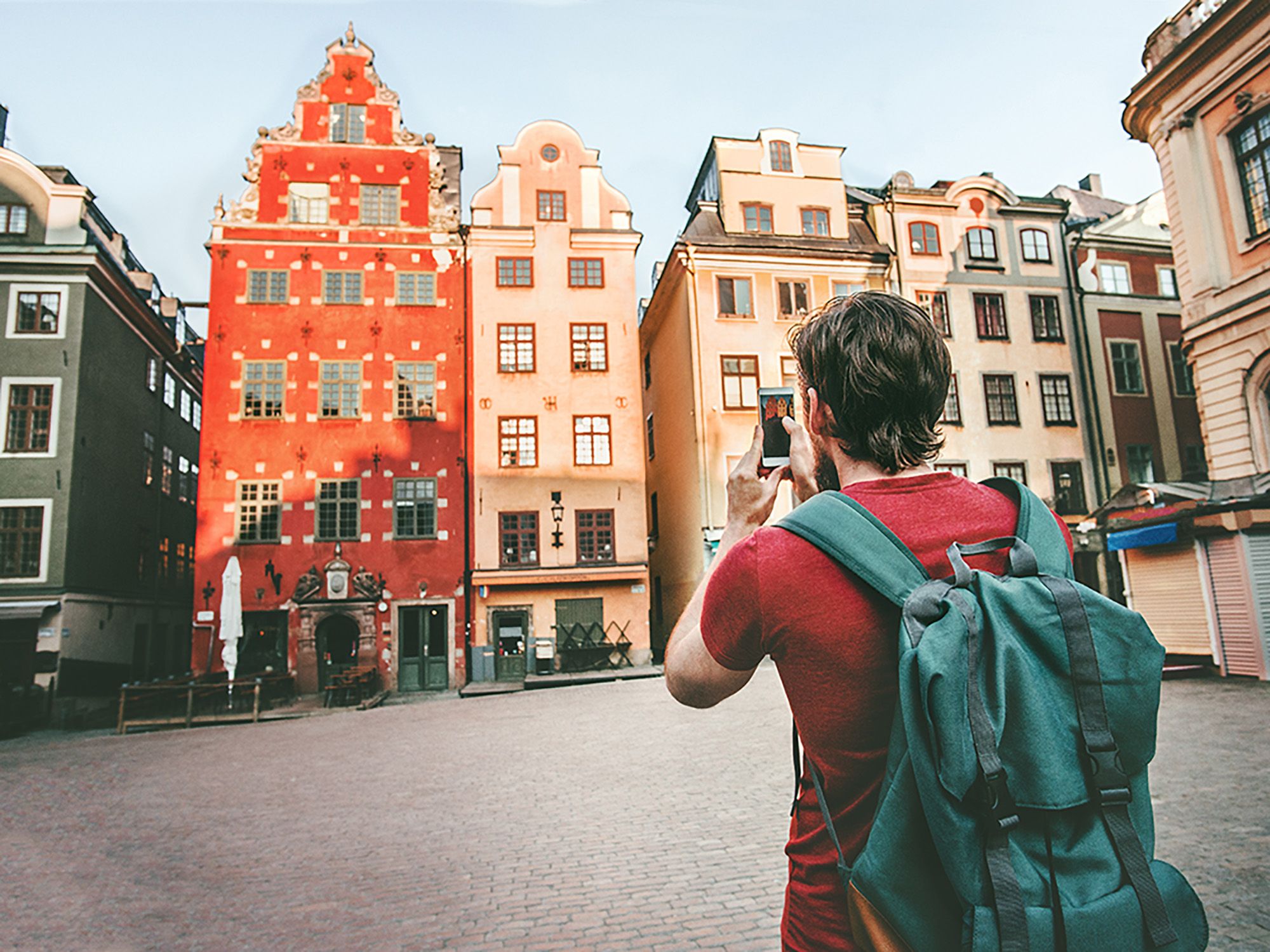 Why nearly half of Canadians plan to skip travel insurance this summer