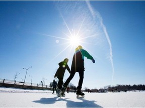 Finally, some beautiful weather to enjoy a skate on the canal as we head into the March Break. The capital region will see warmer temperatures this weekend, along with more snow, according to Environment Canada’s forecast.