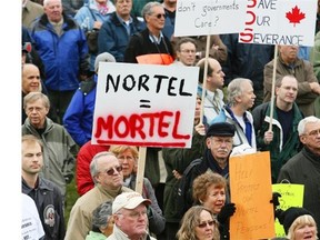 Nortel pensioners join the thousands demonstrating on Parliament Hill in this 2009 file photo. A new report examines the demise of Canada’s one-time tech star.