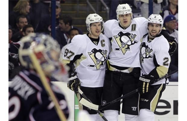 Fleury uses his helmet to take subtle shot at Niskanen