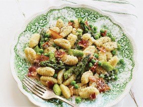 Fresh Asparagus and Peas with Gnocchi