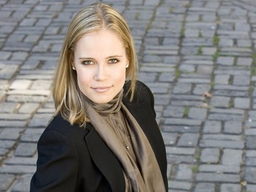 Violinist Leila Josefowicz is at the NAC.