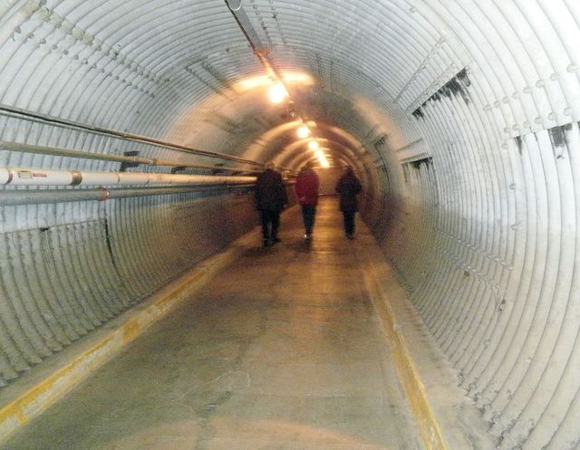 Diefenbunkertunnel.jpg