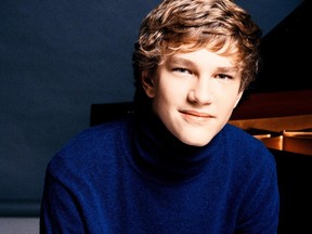 The young and talented pianist Jan Lisiecki performed a Mozart concerto Wednesday night