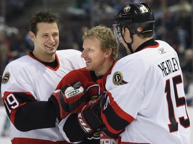 Ottawa-01/28/06-L2R Ottawa Senators' Jason Spezza has some fun with Daniel Alfredsson, and Dany Heatley, at the Ottawa Senators' Super Skills Competition, held at the Scotiabank Place, on Saturday January 28, 2006. Photo by JANA CHYTILOVA, THE OTTAWA CITIZEN, CanWest news service (For SPRT section - by Panzari) ASSIGNMENT NUMBER 75090