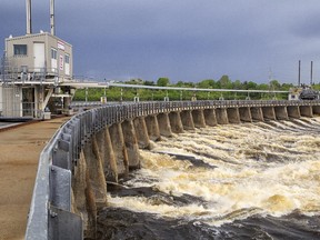 The Chaudiere Dam diverts water from the Ottawa River to nearby power stations.