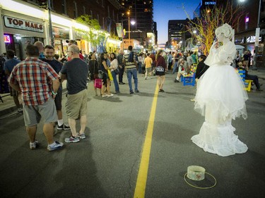 Ottawa's inaugural 2014 Glow Fair took place over the weekend, encompassing eight city blocks on Bank Street from Slater to Gilmour. The festival included extended patios to in-street games and tournaments, demonstrations, live performance arts and music and DJs.